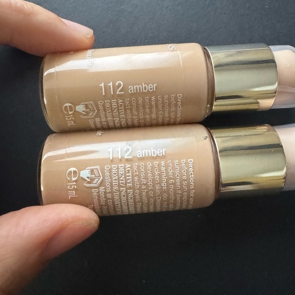 CLARINS Skin Illusion Natural Hydrating Foundation SPF 15 # 112 Amber 30ml/1oz - Picture 10 of 11